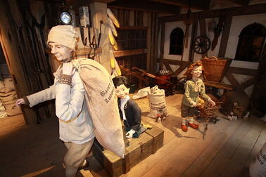 Max and Moritz - Farmer Mecke